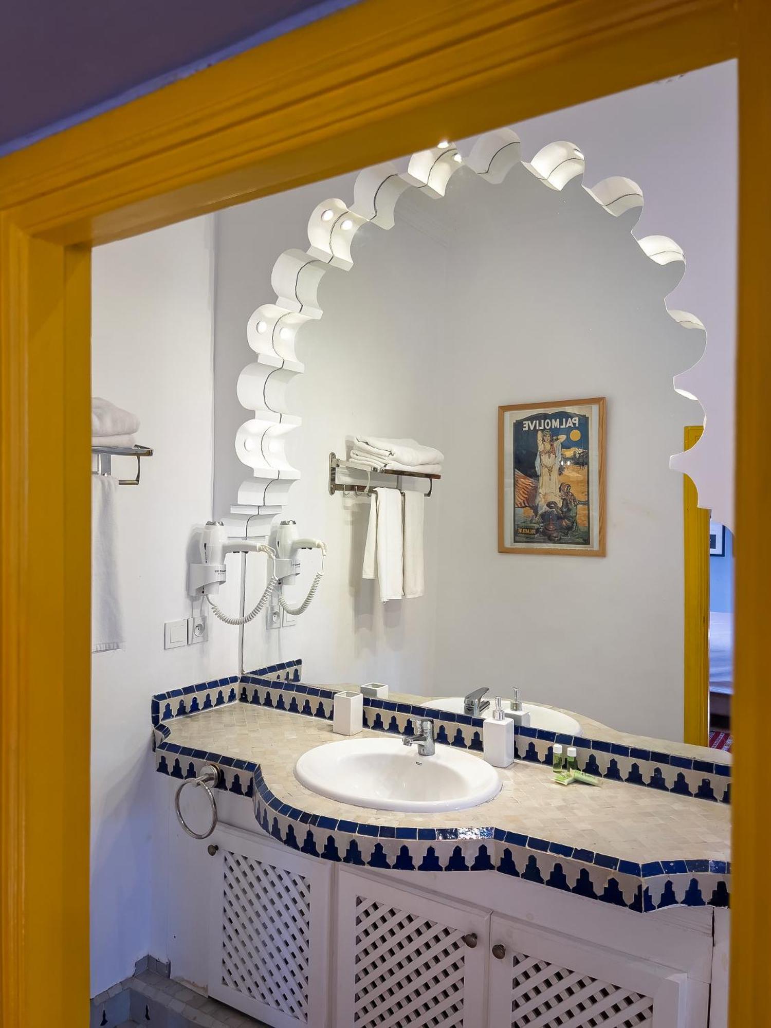 Riad Tanja By Chef Moha แทนเจียร์ ภายนอก รูปภาพ